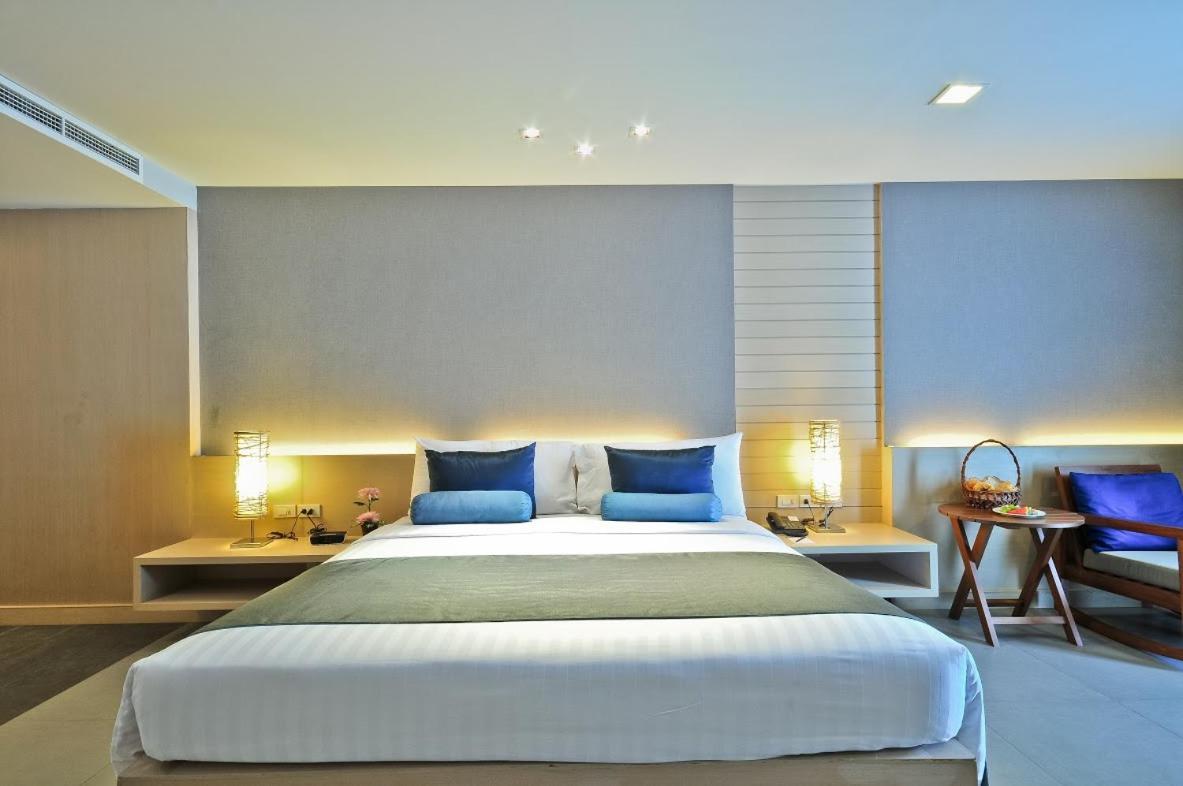 Ashlee Heights Hotel Patong Exteriör bild