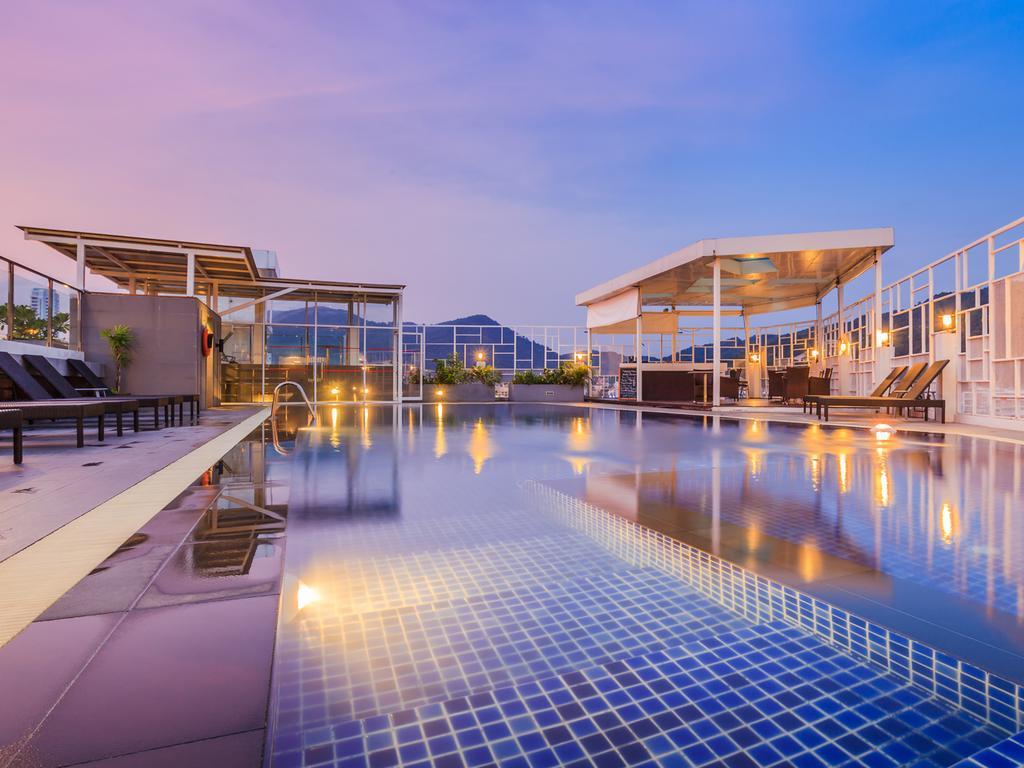 Ashlee Heights Hotel Patong Exteriör bild
