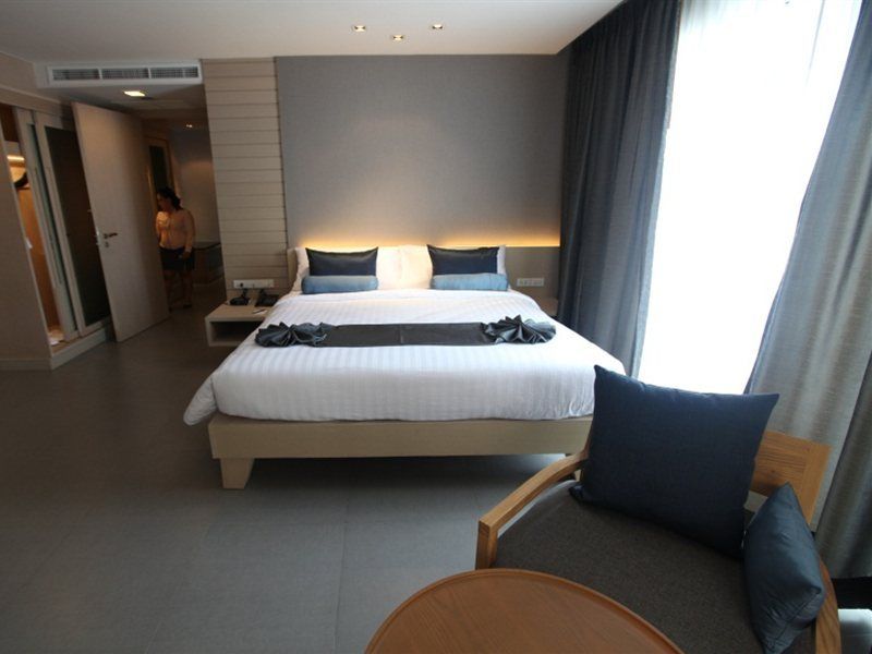 Ashlee Heights Hotel Patong Exteriör bild